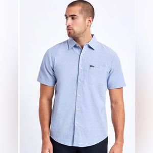 NWT Brixton Charter Oxford S/S Woven in Sunset Yellow: Medium